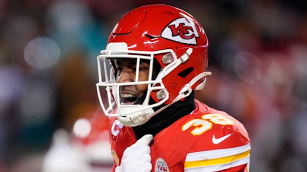 Chiefs cornerback L’Jarius Sneed reacts to a play during the AFC Wild-Card Game.
